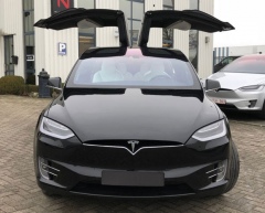 Аренда Тесла Икс в Минске