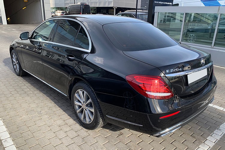 Аренда мерседеса бизнес класса w213 в Минске