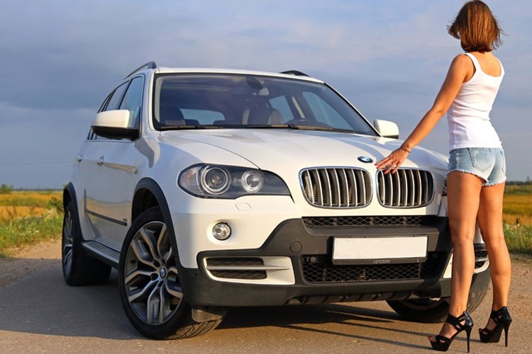 BMW x5 e70 white