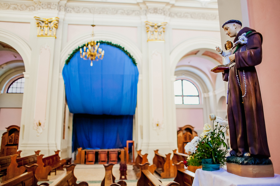 Скульптура Святого Антония Падуанского