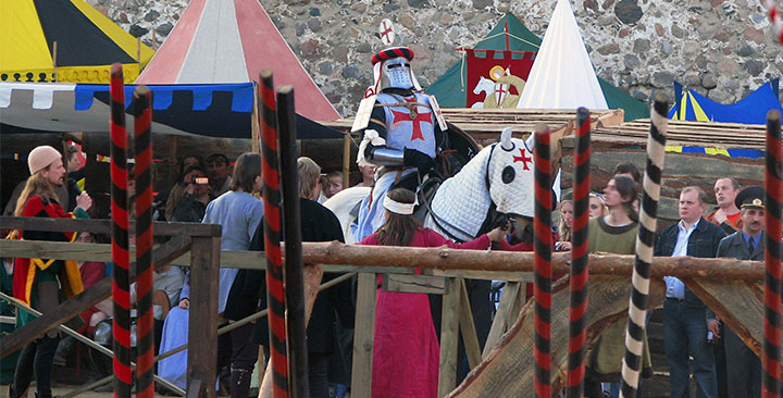 Посвящение в рыцари