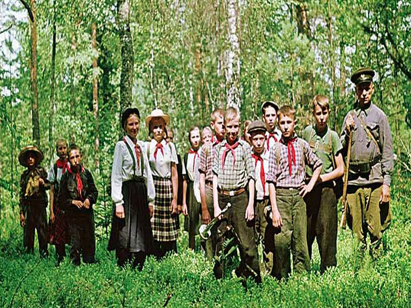 Пионеры в пуще