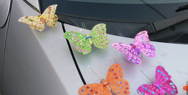 украшение ручки автомобиля бабочками