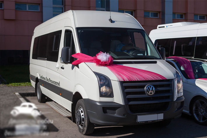 украшение микроавтобуса на свадьбу