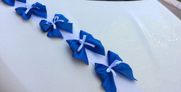 украшения зеркала свадебных машин