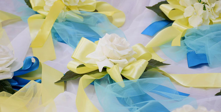 украшения зеркала свадебных машин