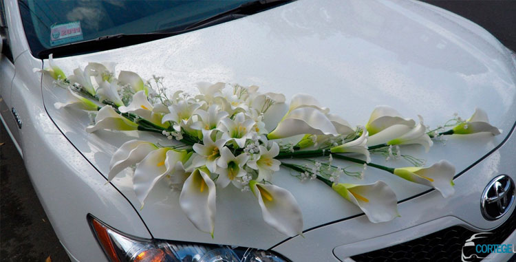 украшения зеркала свадебных машин